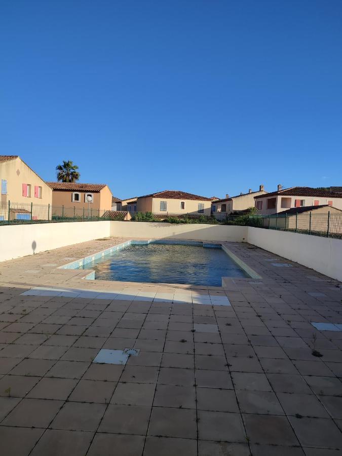 Villa Club T2 A Mar Vivo, Plages A Pieds, Piscine La Seyne-sur-Mer Luaran gambar